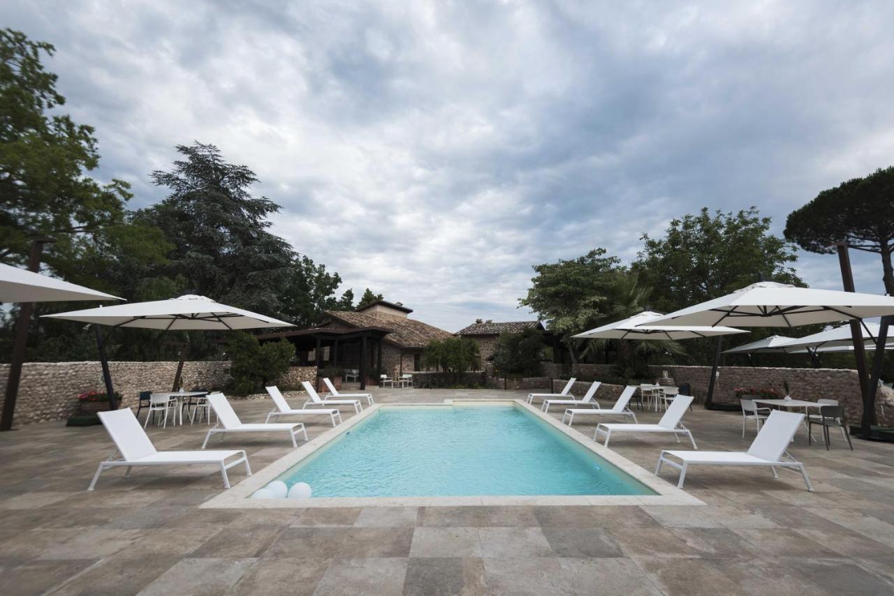 Antico Borgo Molino 7Cento Vicino Ai Giardini Di Ninfa 호텔 Cori 외부 사진