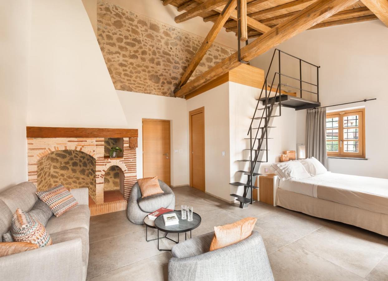 Antico Borgo Molino 7Cento Vicino Ai Giardini Di Ninfa 호텔 Cori 외부 사진