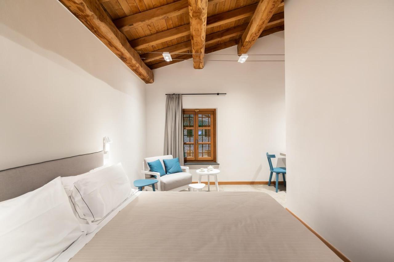 Antico Borgo Molino 7Cento Vicino Ai Giardini Di Ninfa 호텔 Cori 외부 사진