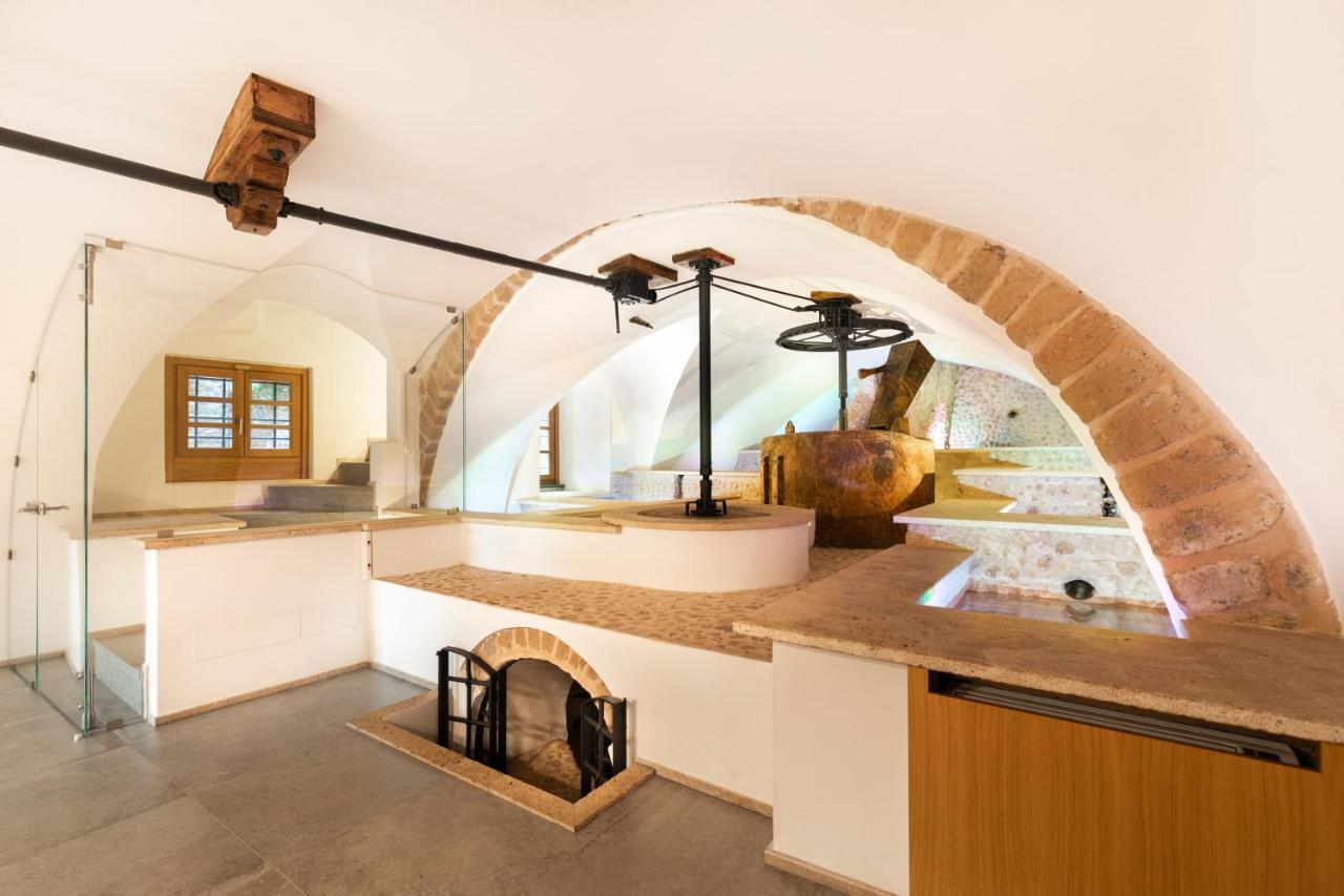 Antico Borgo Molino 7Cento Vicino Ai Giardini Di Ninfa 호텔 Cori 외부 사진