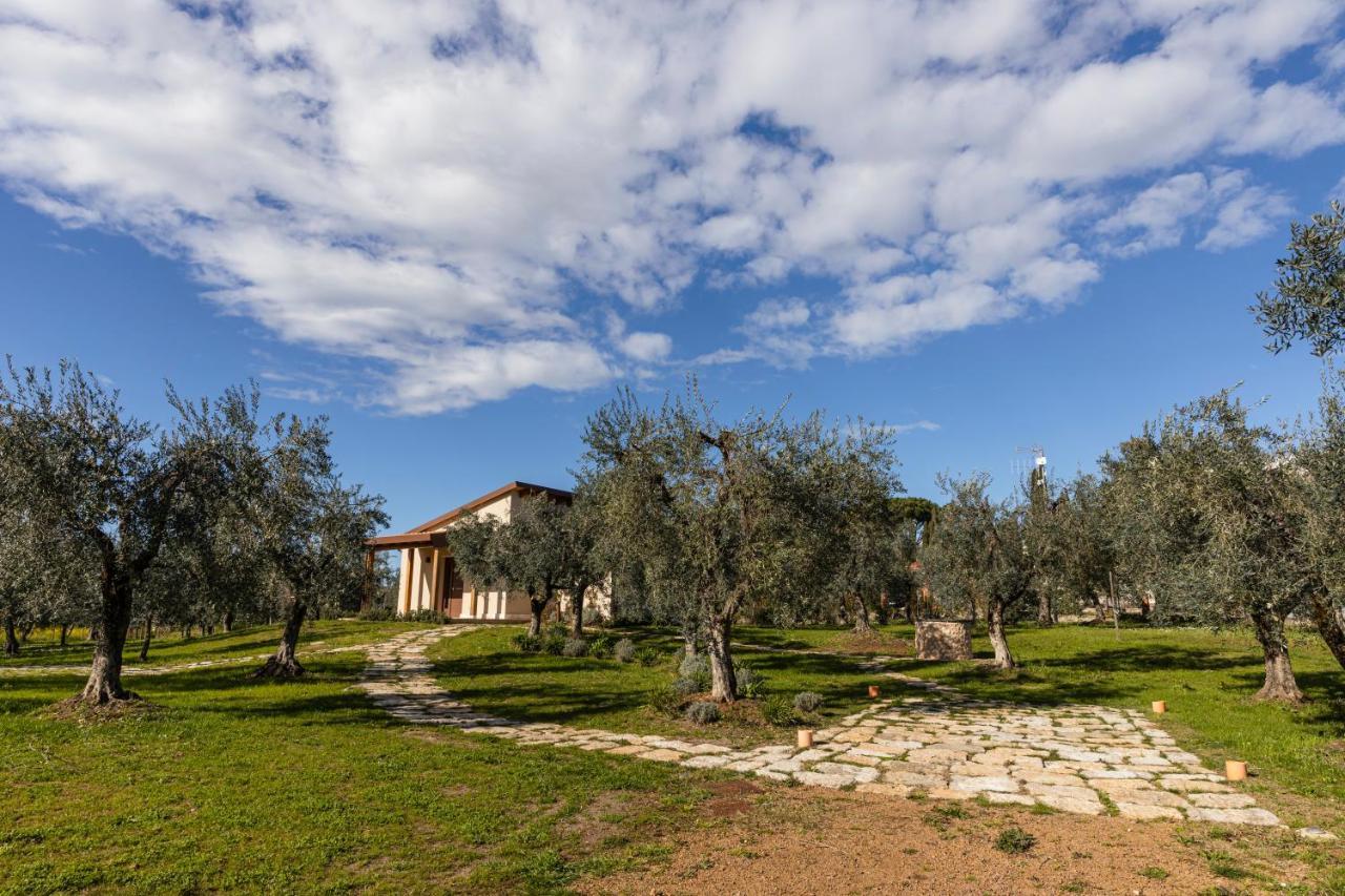 Antico Borgo Molino 7Cento Vicino Ai Giardini Di Ninfa 호텔 Cori 외부 사진